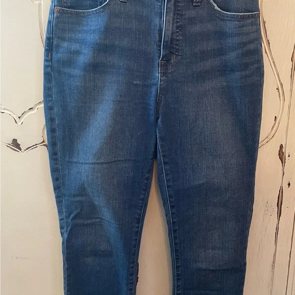 Madewell Curvy Hi Rise Crop 26 - Picture 2 of 3